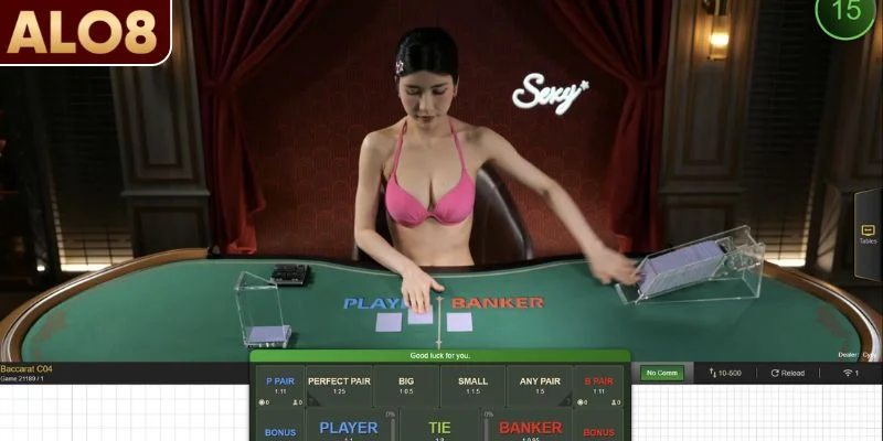 Làm quen luật bàn bài baccarat từ A- Z